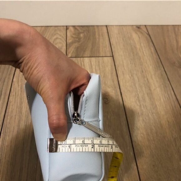 NEW Lancome and Crabtree & Evelyn Pouches - Picture 8 of 16